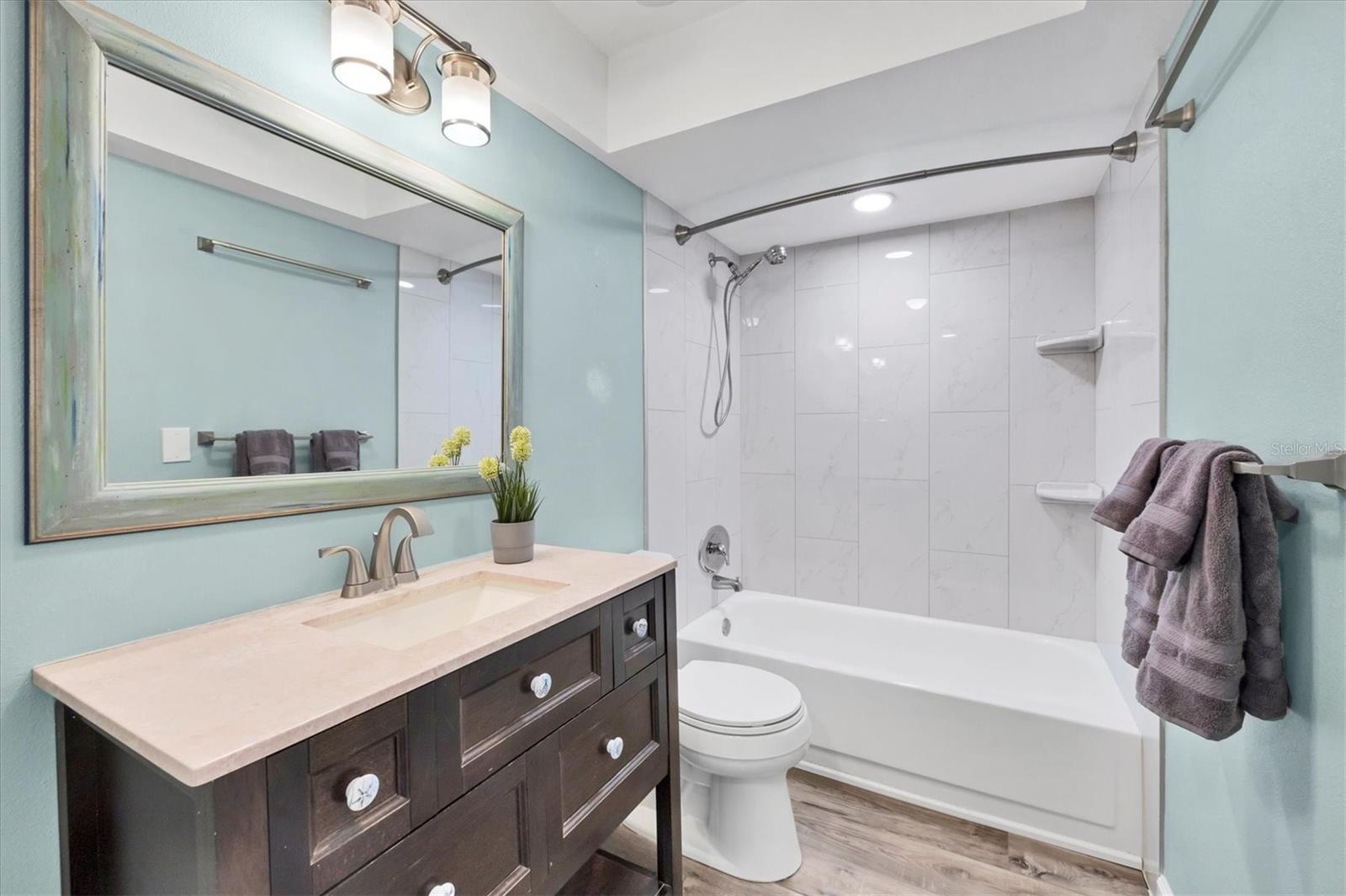 Image 20 of 44 For 4904 38th Way S 514