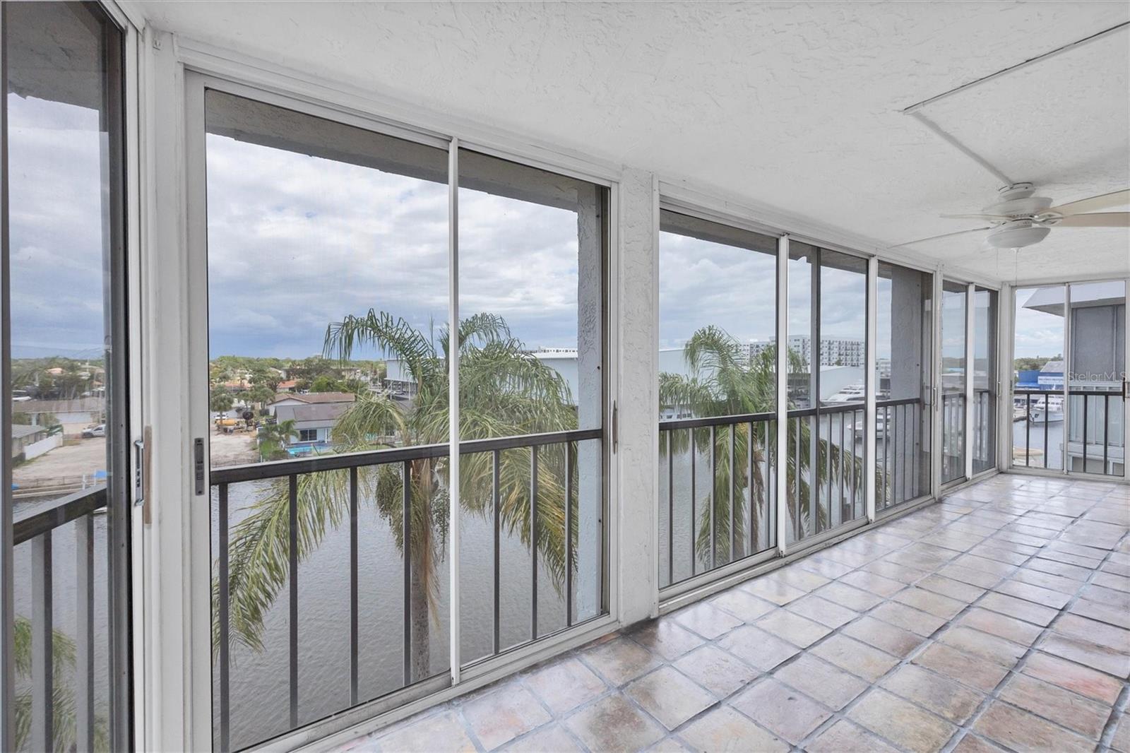 Image 23 of 44 For 4904 38th Way S 514