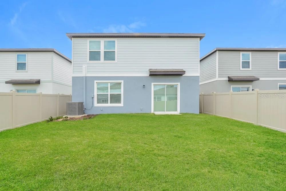Image 6 of 6 For 421 Waterford Drive