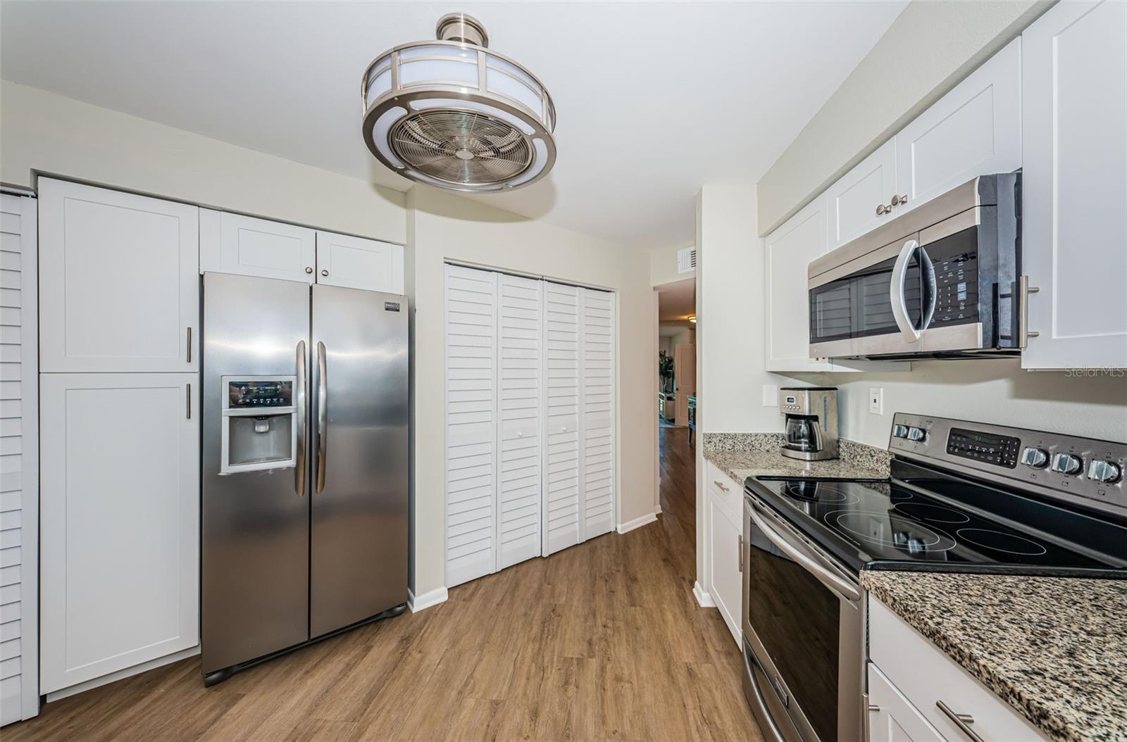 Image 4 of 59 For 6151 Bahia Del Mar Boulevard 126