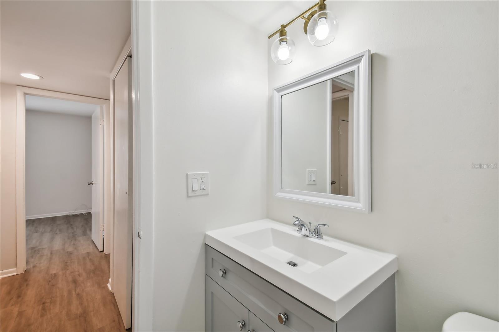 Image 15 of 25 For 3810 Cleveland Street A