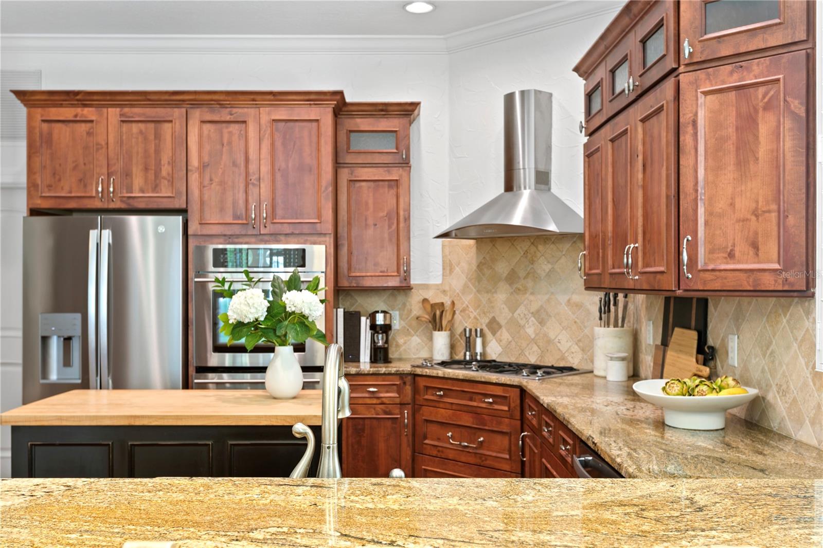 Image 18 of 53 For 2936 Knights Avenue A