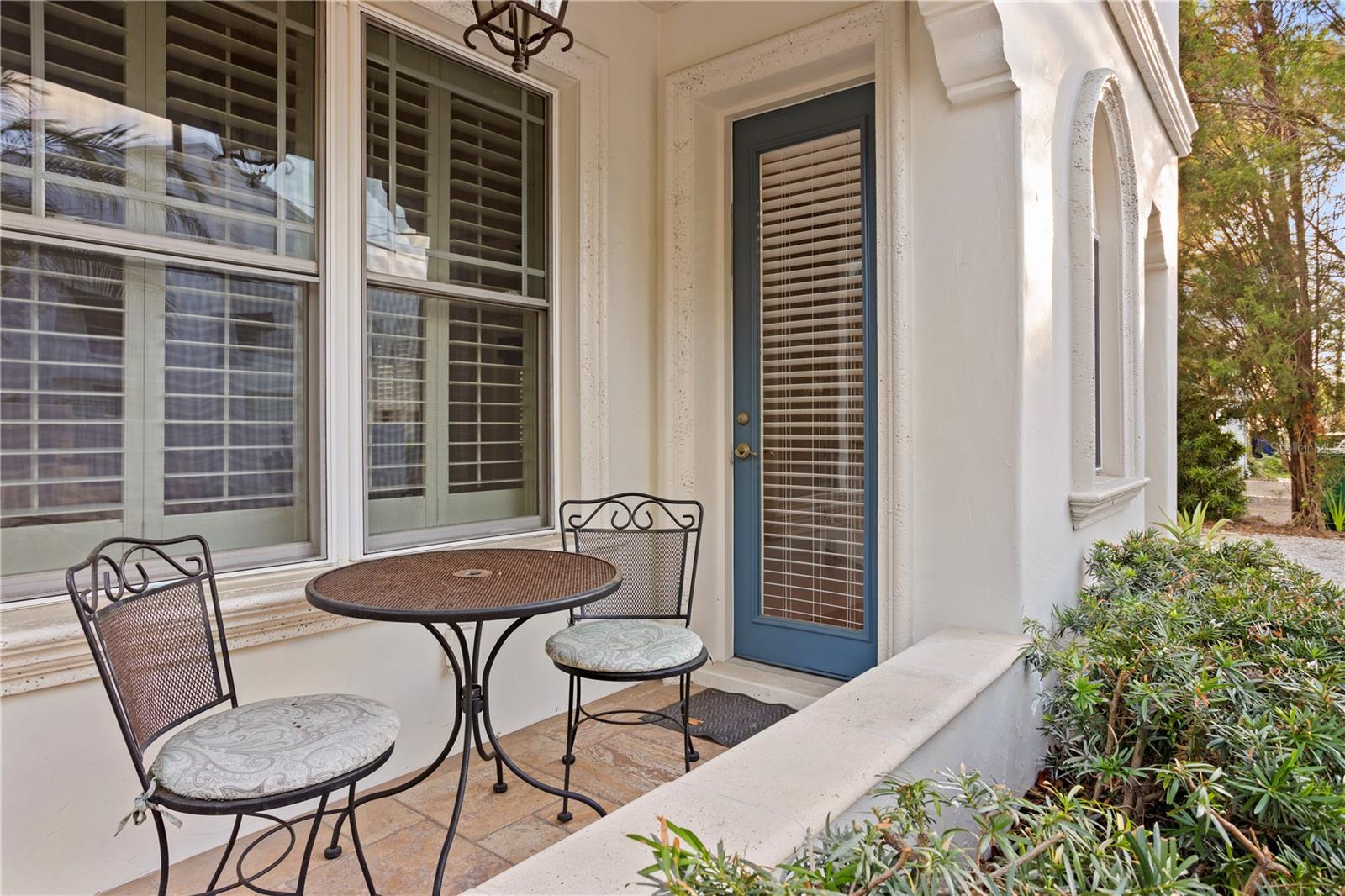 Image 43 of 53 For 2936 Knights Avenue A