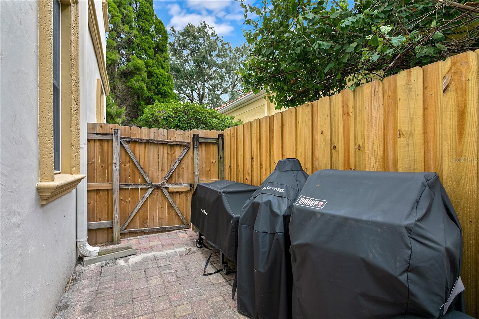 Image 44 of 53 For 2936 Knights Avenue A