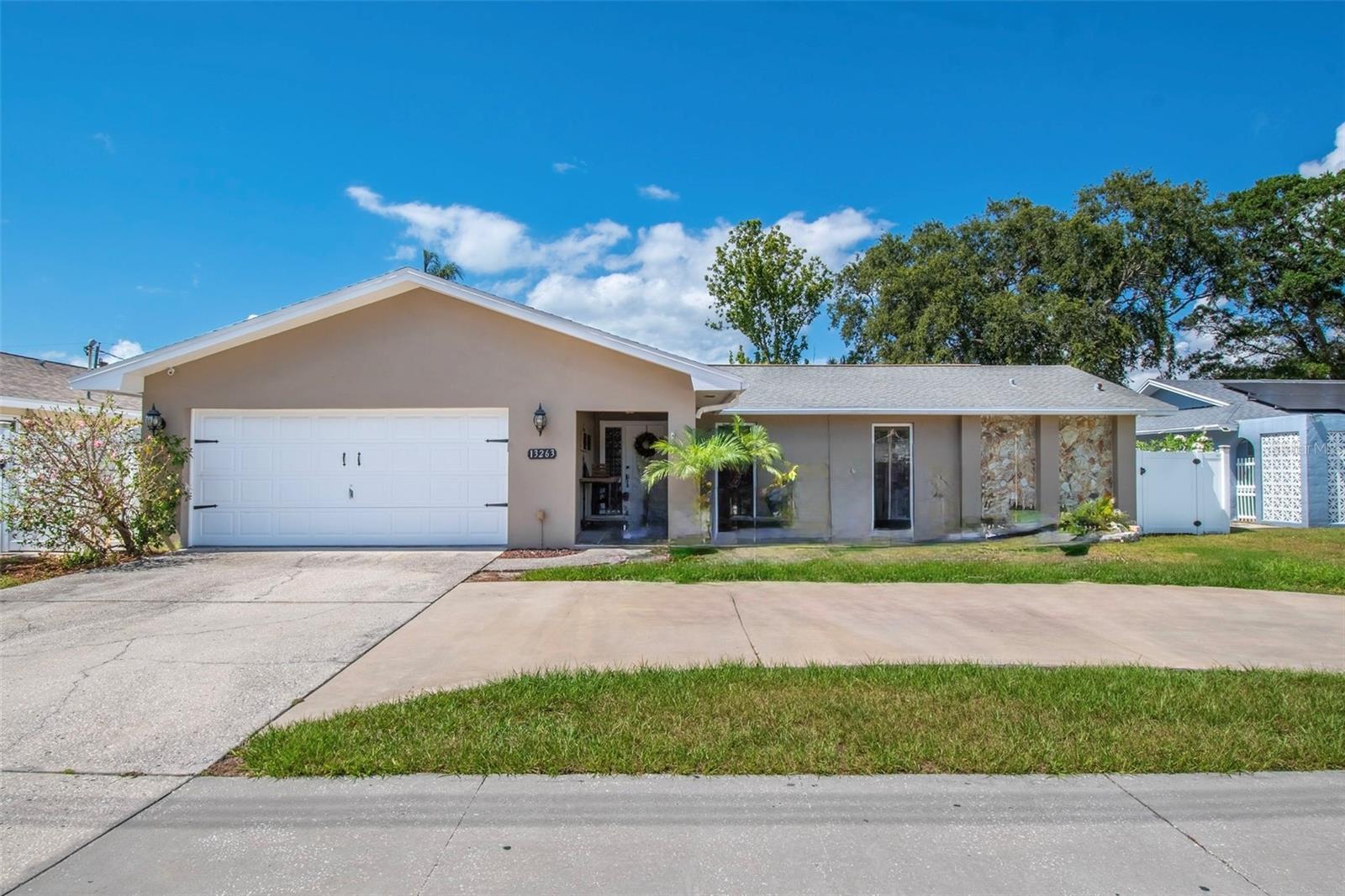 Details for 13263 86th Avenue, SEMINOLE, FL 33776