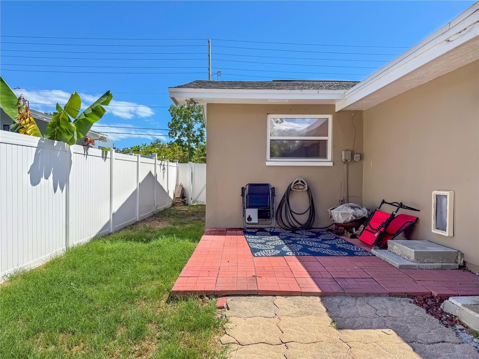 Image 41 of 57 For 13263 86th Avenue
