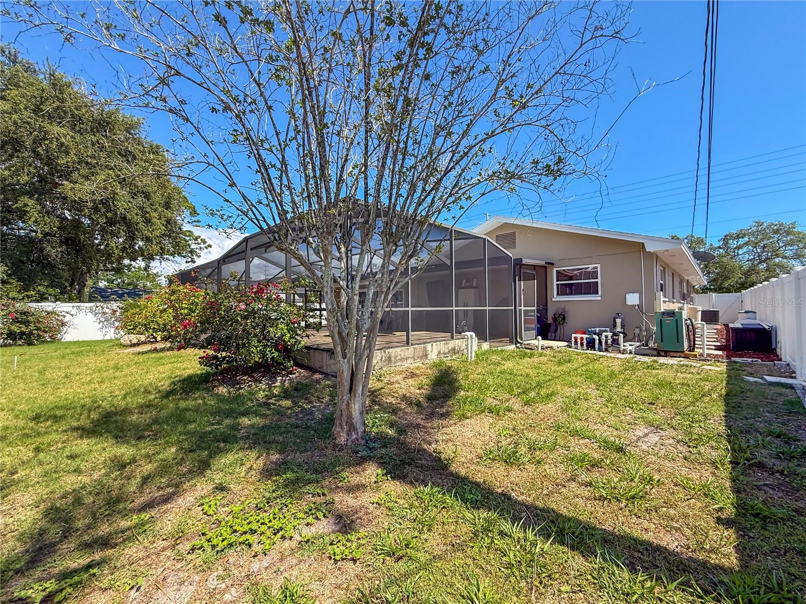 Image 48 of 57 For 13263 86th Avenue