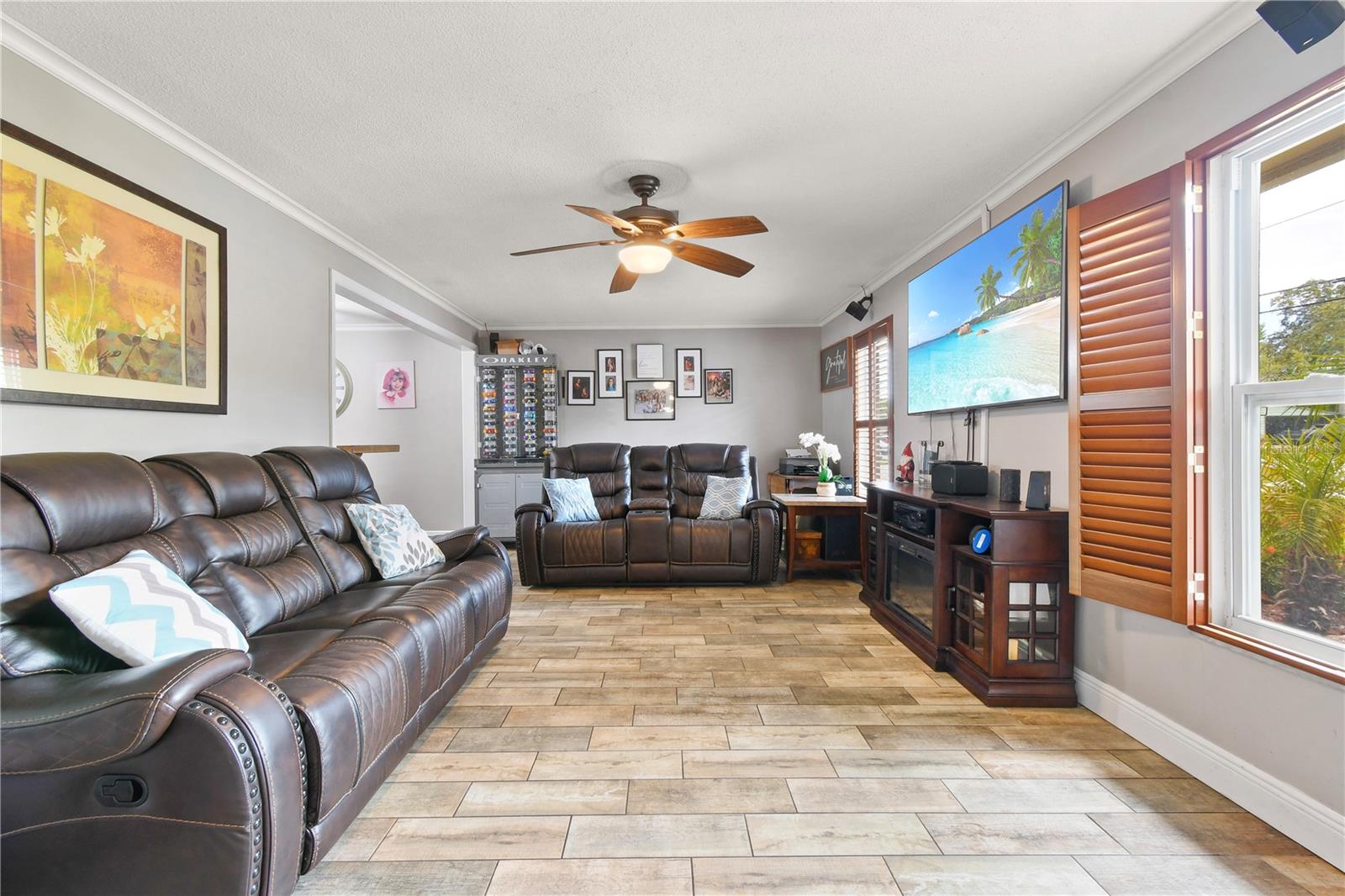 Image 9 of 57 For 13263 86th Avenue