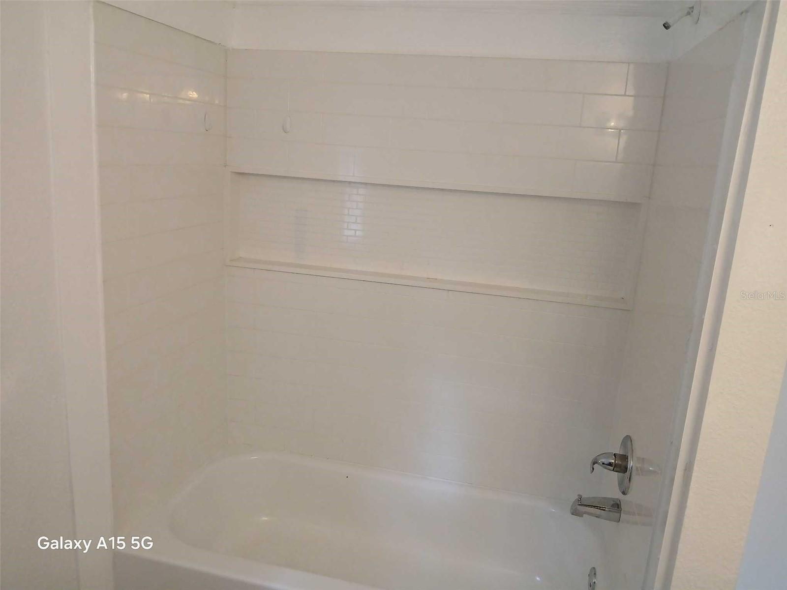 Image 10 of 15 For 2212 11 Court
