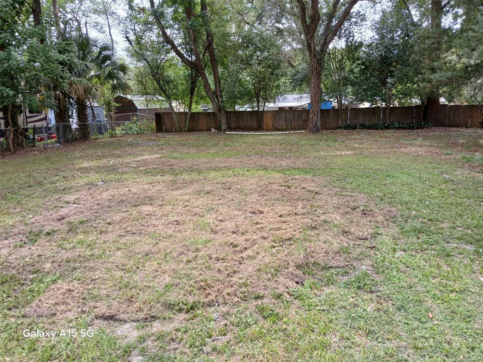Image 3 of 15 For 2212 11 Court