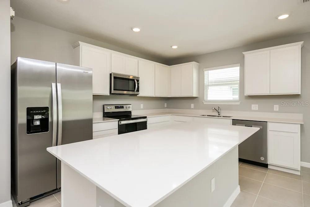 Image 4 of 9 For 140 Royal Fern Drive