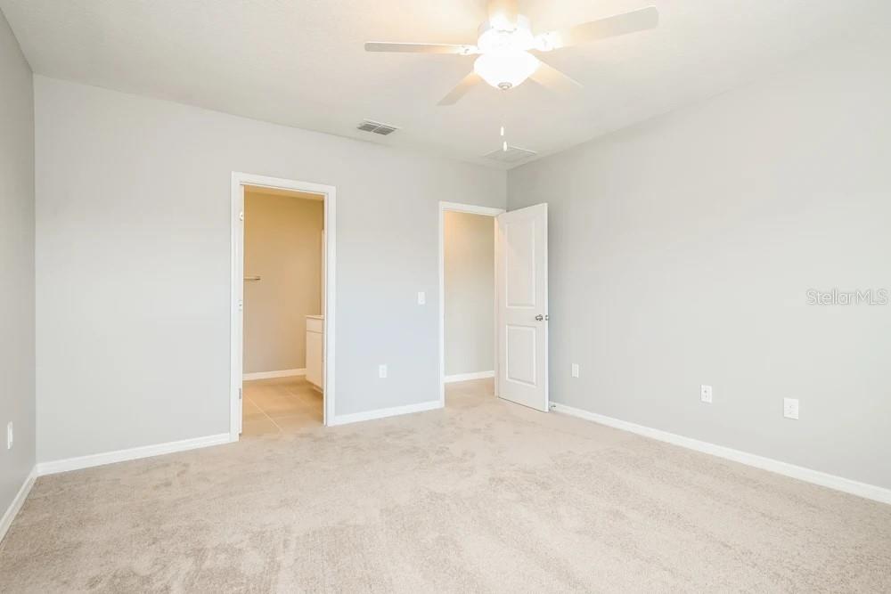 Image 7 of 9 For 140 Royal Fern Drive