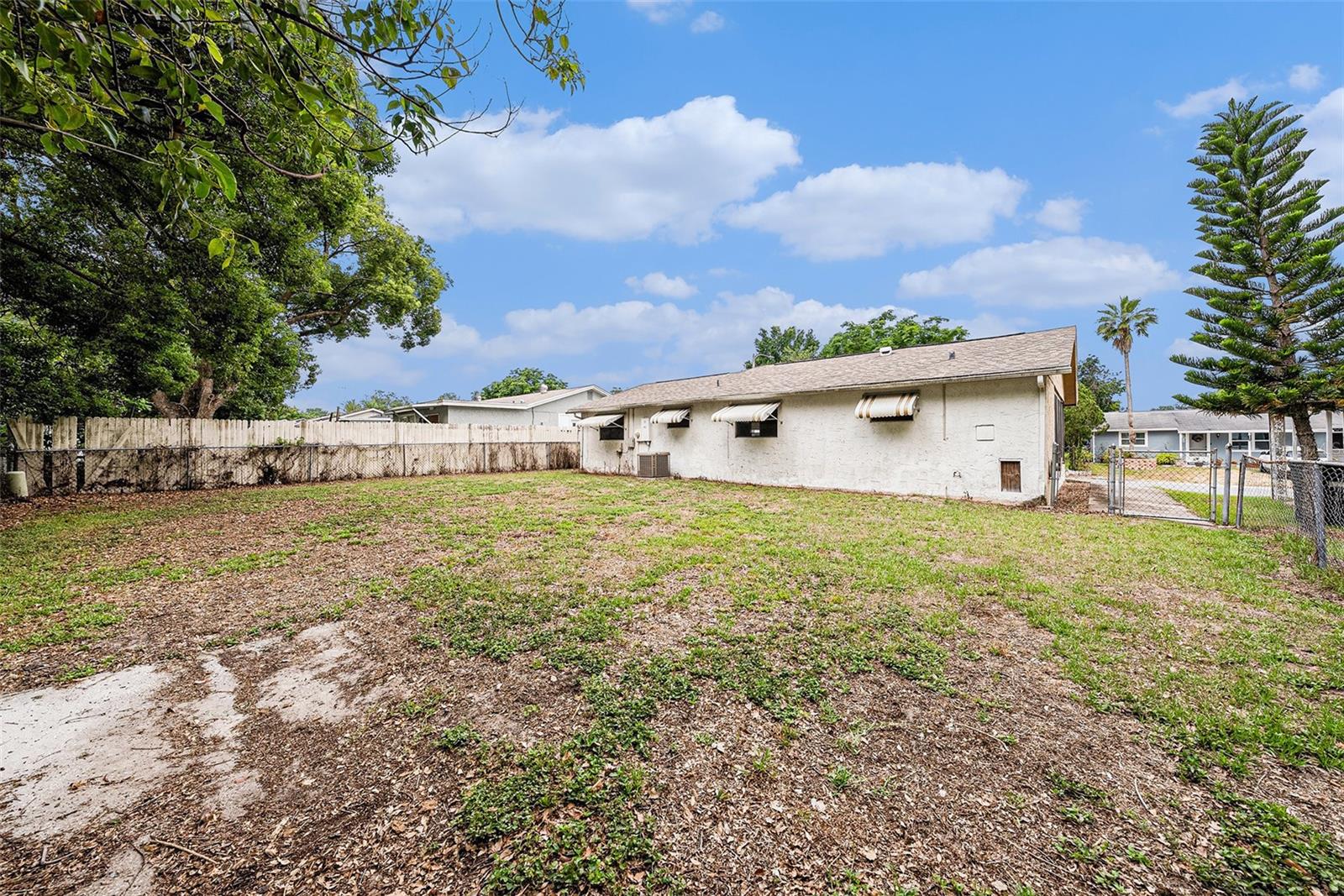 Image 17 of 19 For 4312 Las Vegas Drive