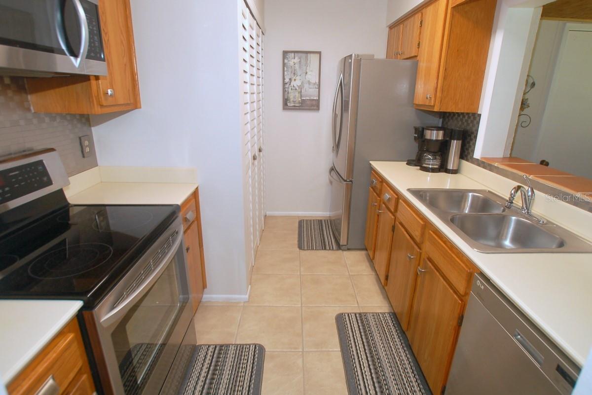 Image 8 of 60 For 1126 Tarridon Court