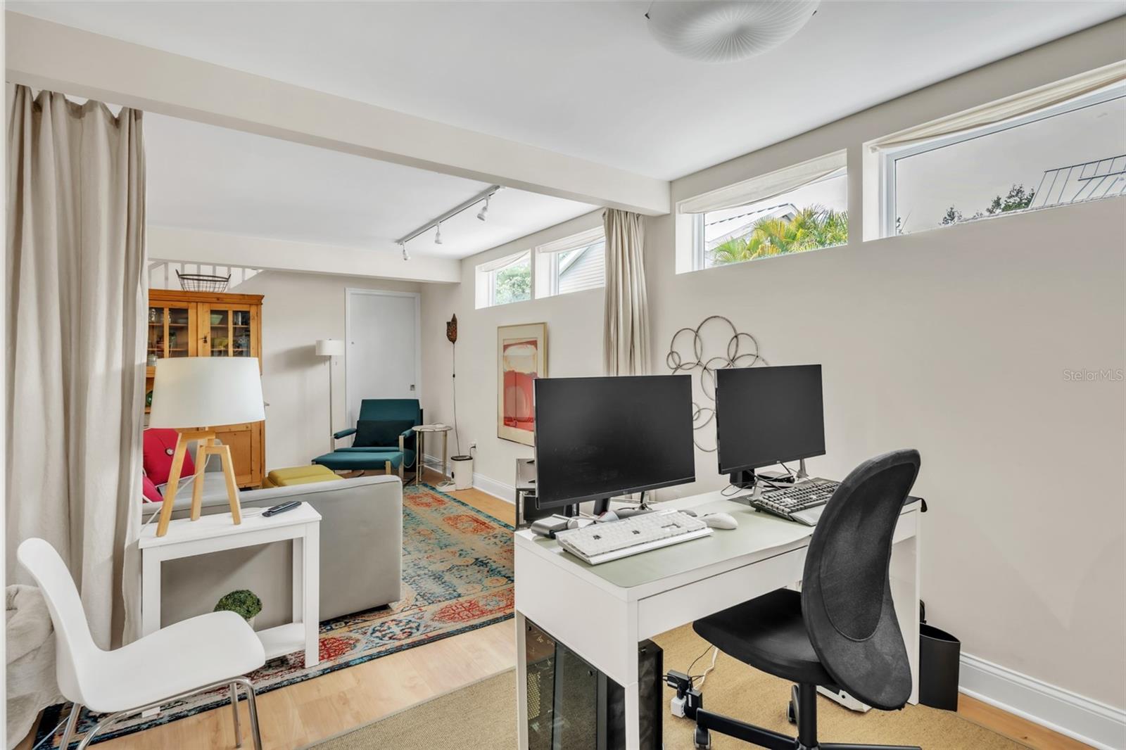 Image 40 of 43 For 221 13th Avenue Ne