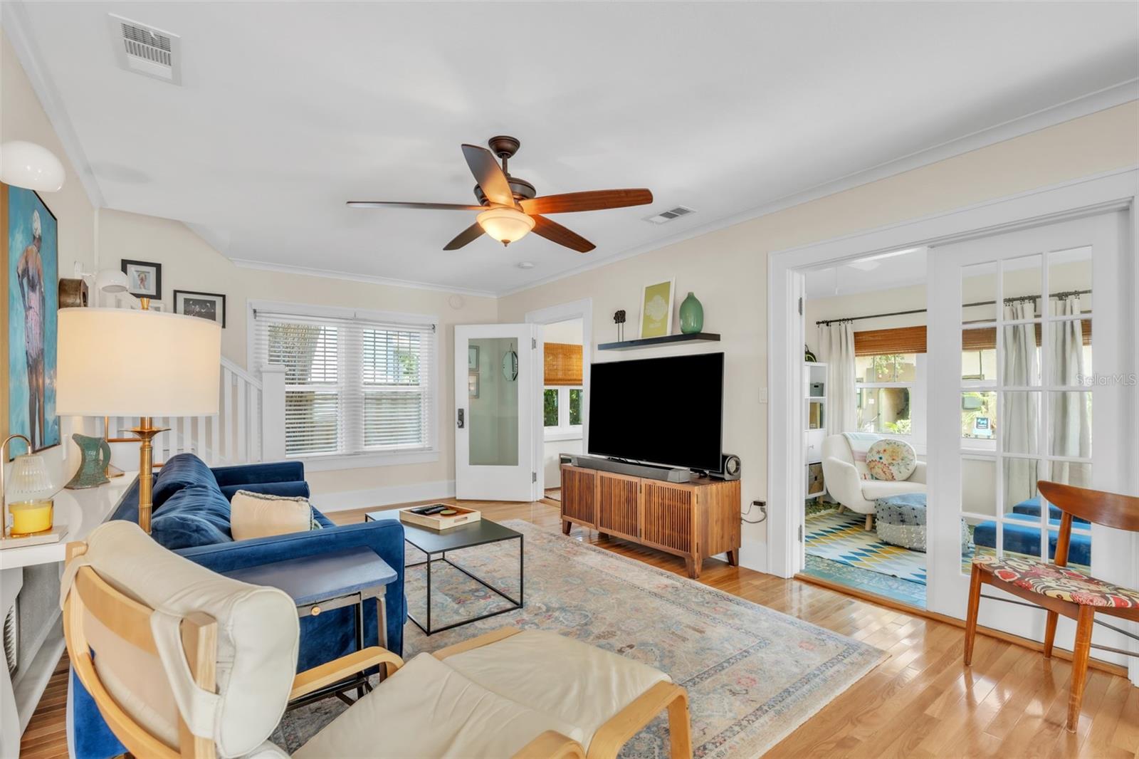 Image 5 of 43 For 221 13th Avenue Ne