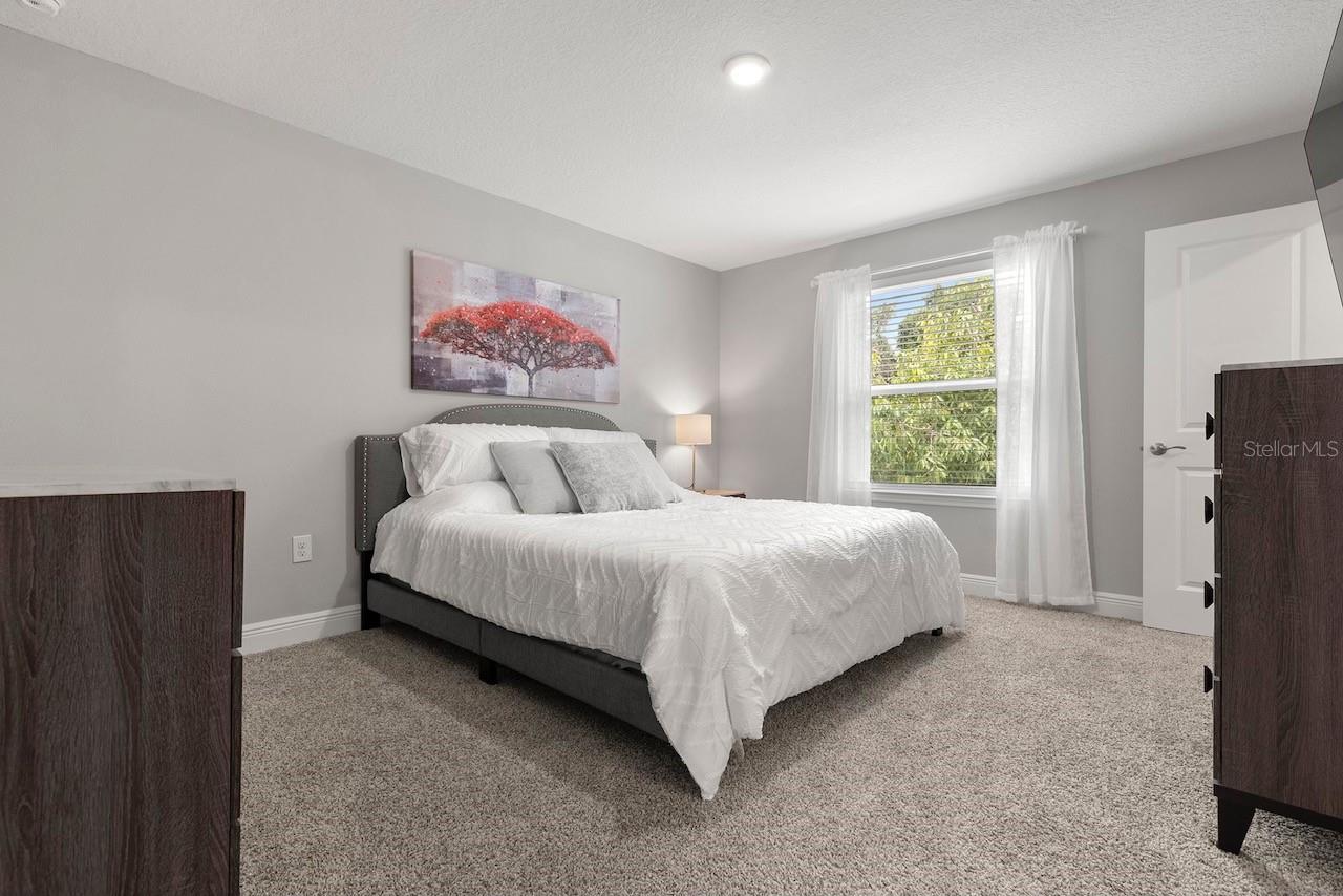 Image 19 of 38 For 5270 Neil Drive