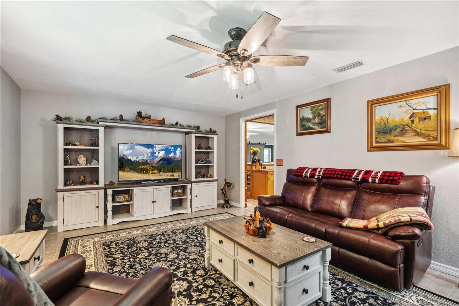 Image 11 of 56 For 35031 Shale Street