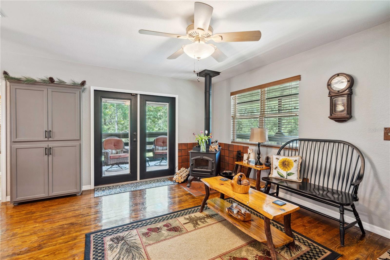 Image 15 of 56 For 35031 Shale Street