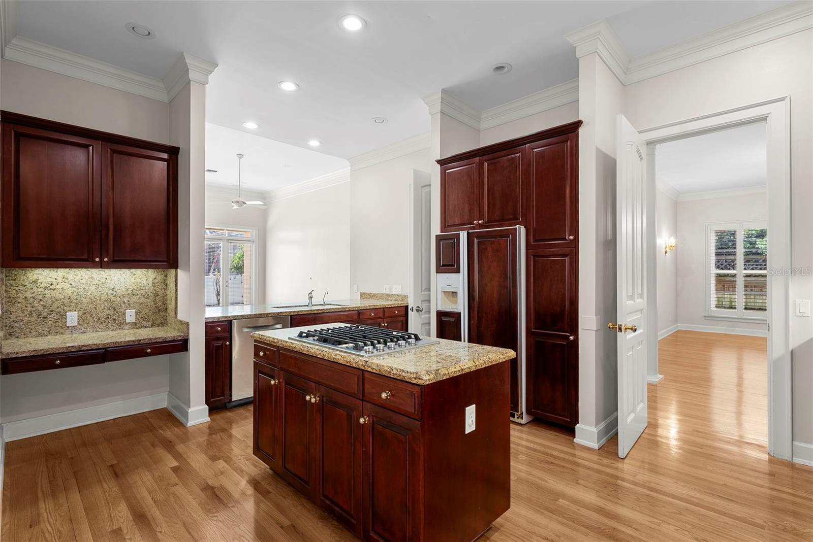 Image 13 of 29 For 4518 Woodmere Road