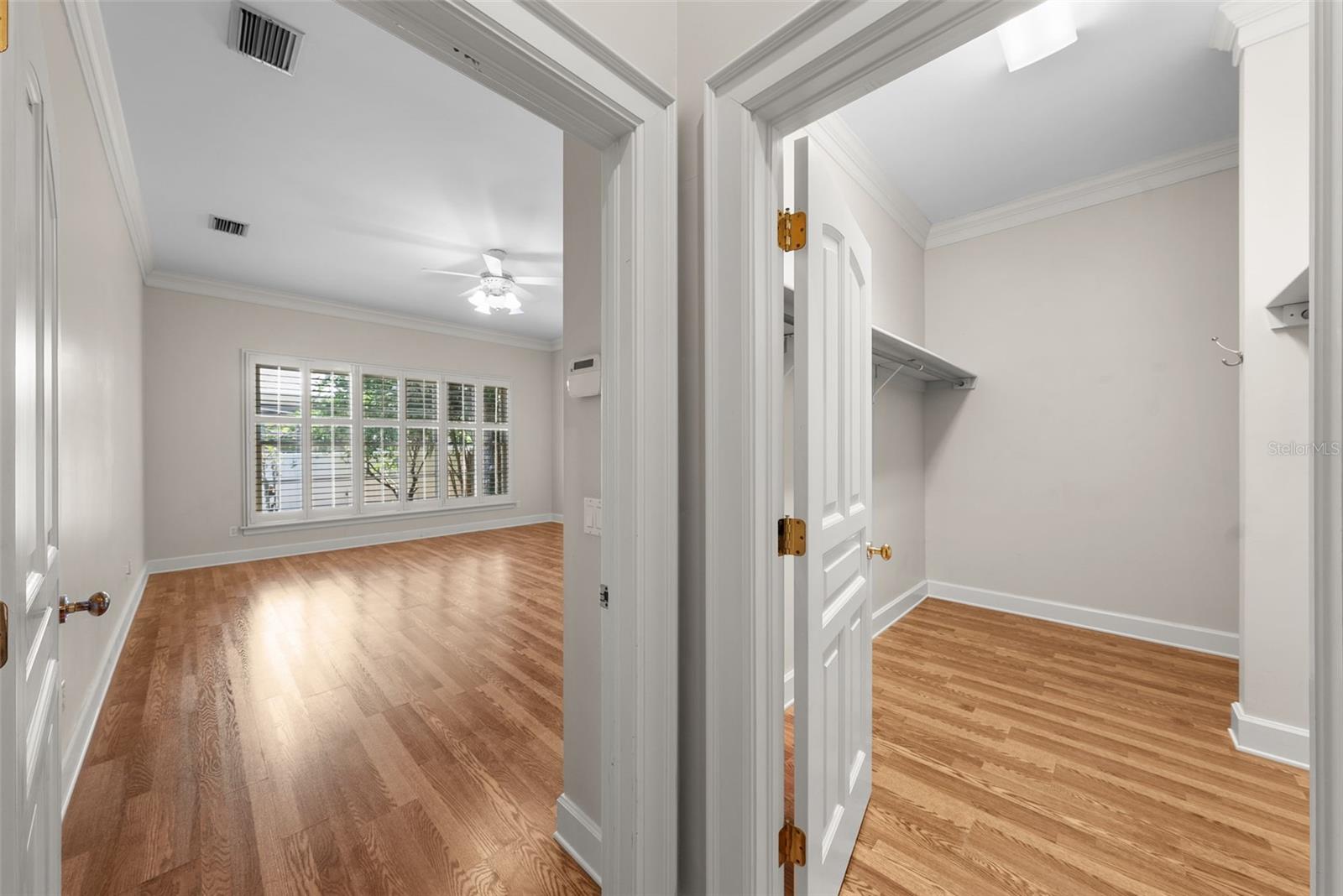 Image 18 of 29 For 4518 Woodmere Road