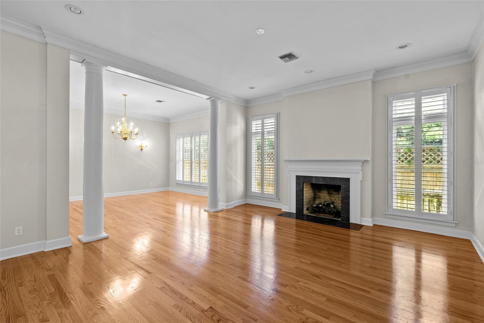 Image 5 of 29 For 4518 Woodmere Road