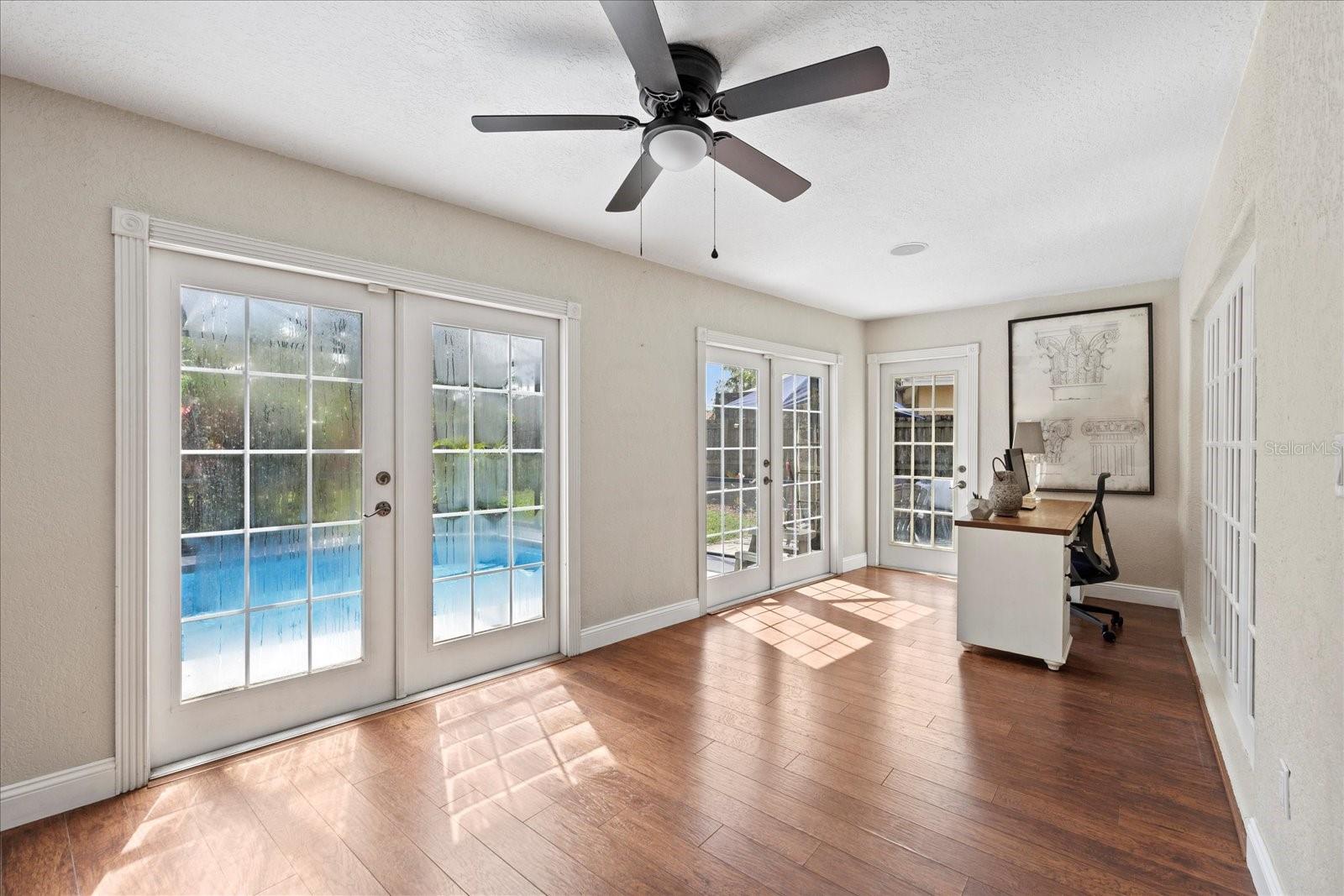 Listing photo id 25 for 1914 Elk Spring Drive