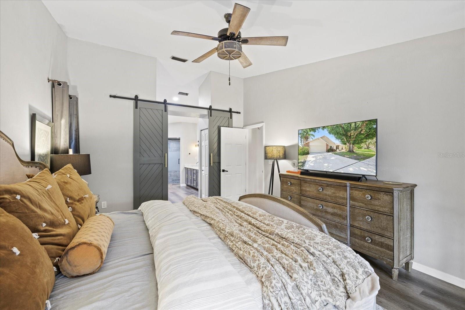 Listing photo id 28 for 1914 Elk Spring Drive