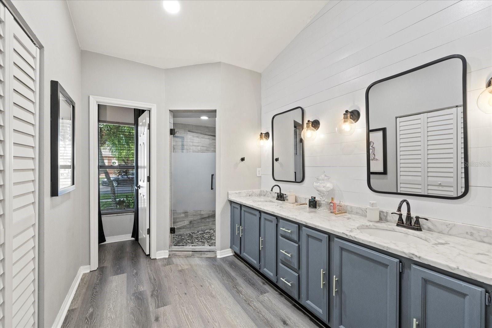 Listing photo id 29 for 1914 Elk Spring Drive