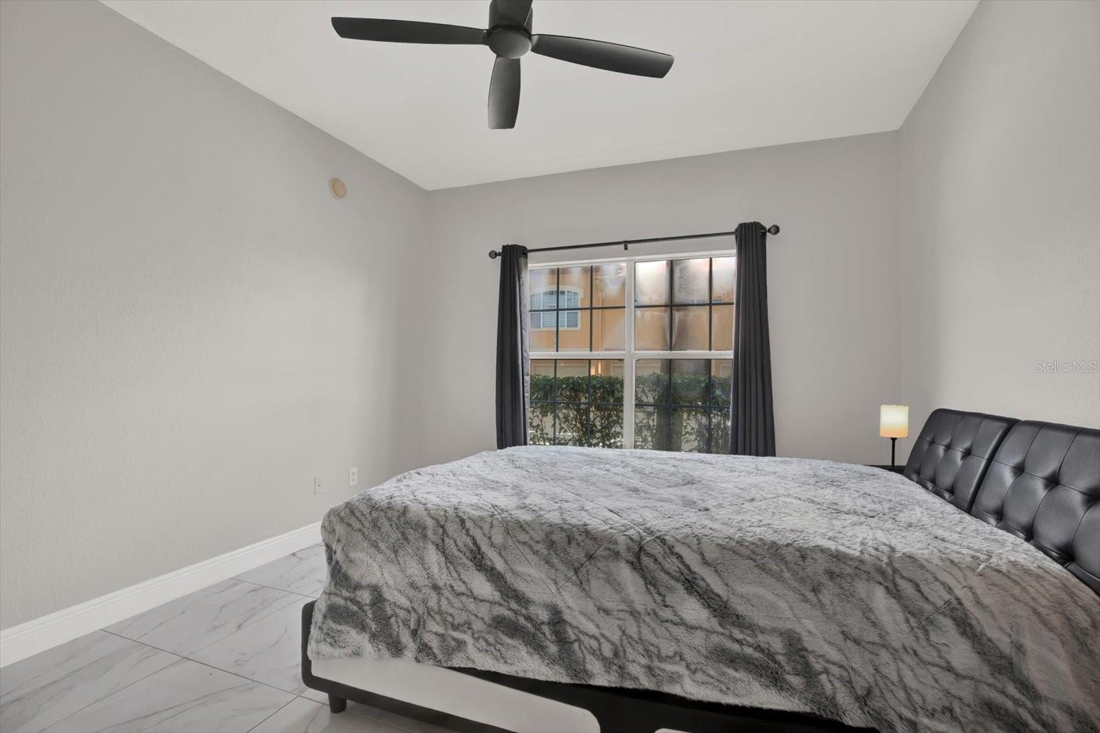Image 13 of 33 For 4333 Bayside Village Drive 110