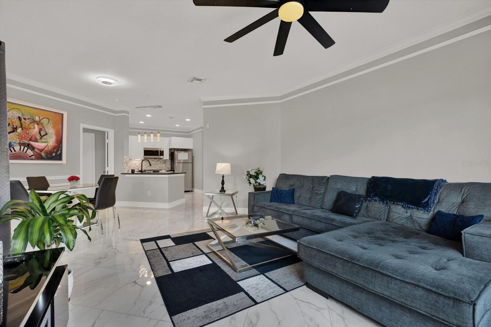 Image 3 of 33 For 4333 Bayside Village Drive 110