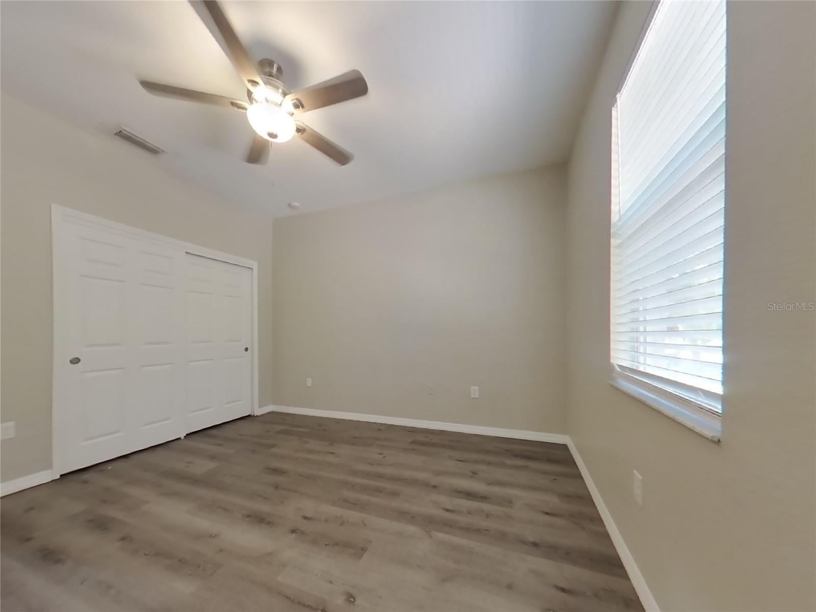 Image 11 of 18 For 1139 Wapello Street