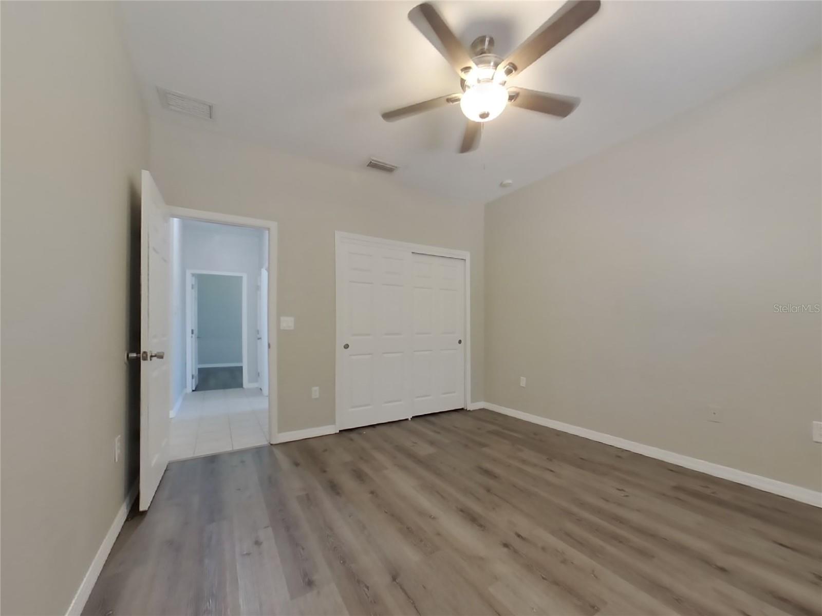 Image 12 of 18 For 1139 Wapello Street