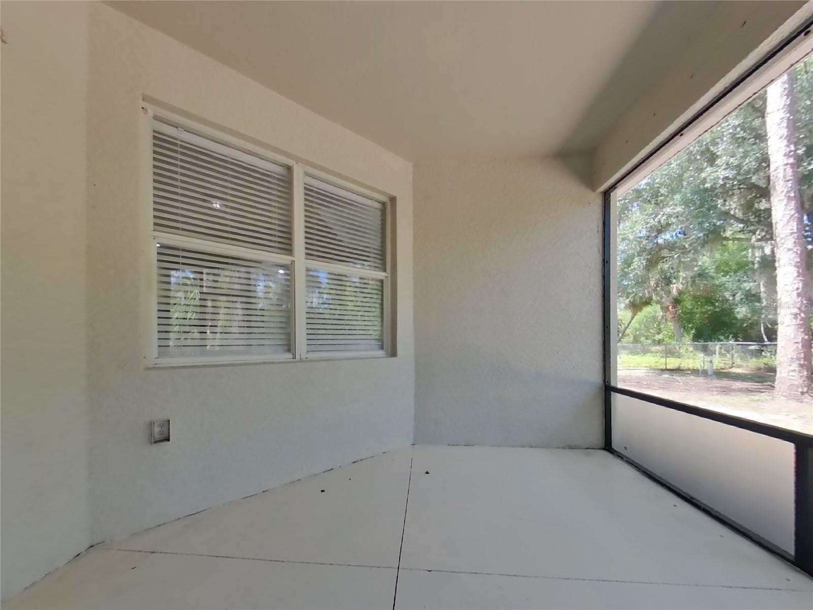 Image 17 of 18 For 1139 Wapello Street