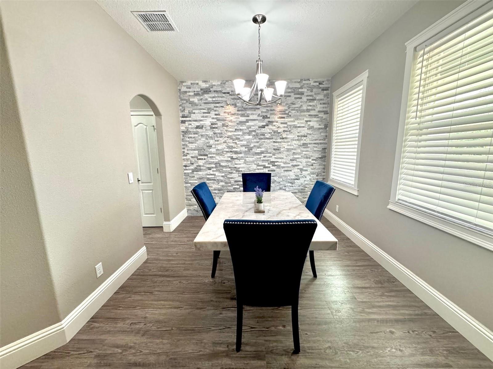 Image 20 of 89 For 1147 Halapa Way
