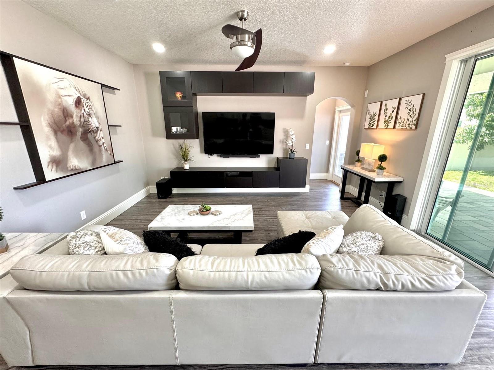 Image 35 of 89 For 1147 Halapa Way
