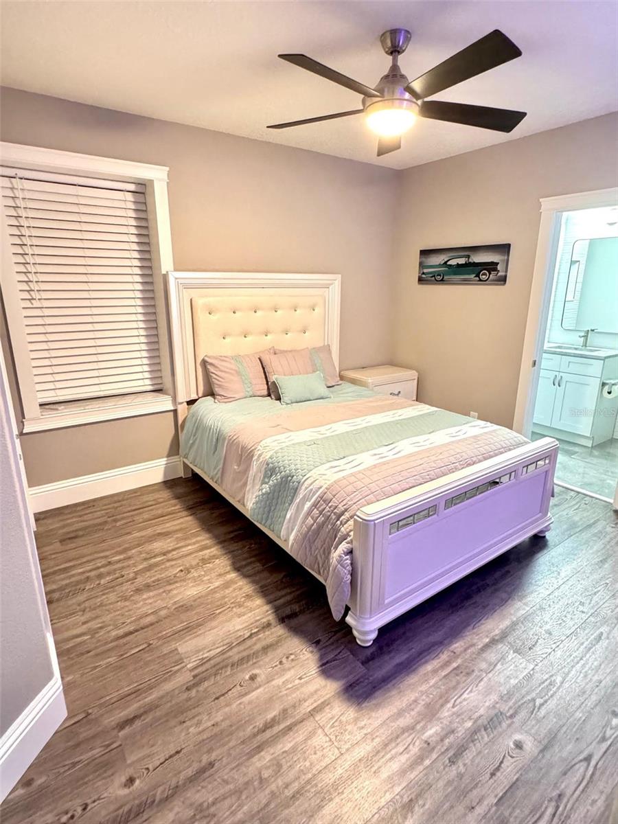 Image 42 of 89 For 1147 Halapa Way