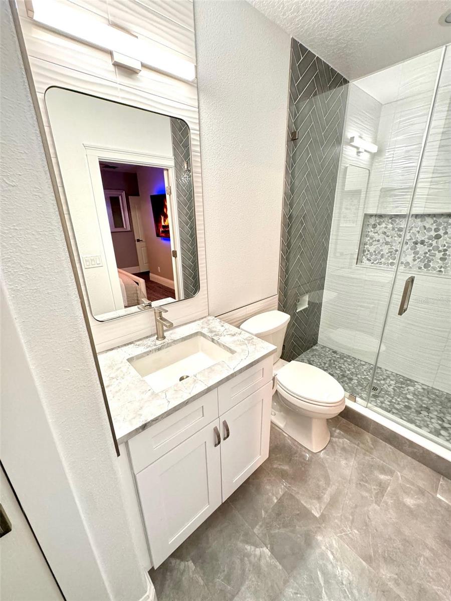 Image 50 of 89 For 1147 Halapa Way