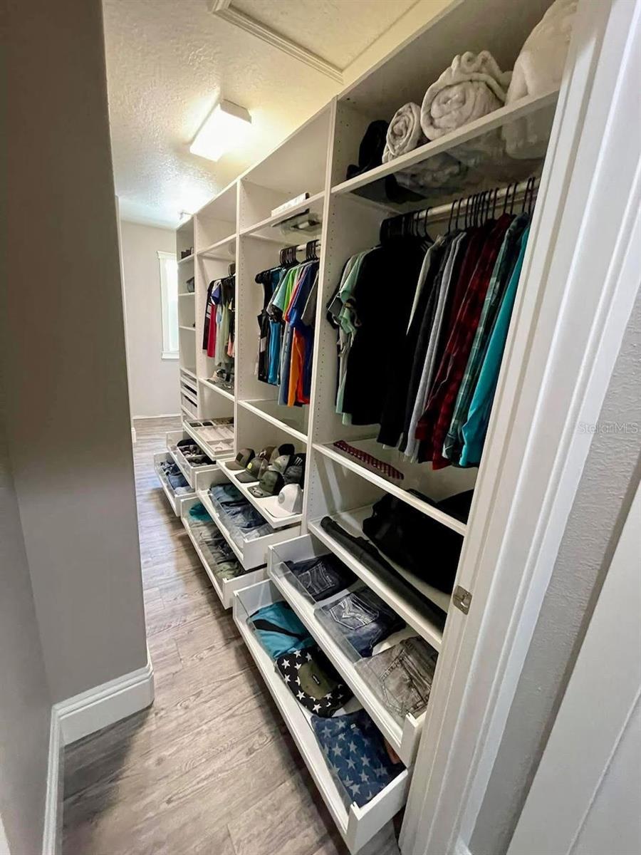Image 62 of 89 For 1147 Halapa Way
