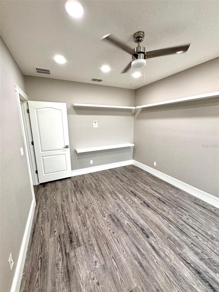 Image 74 of 89 For 1147 Halapa Way