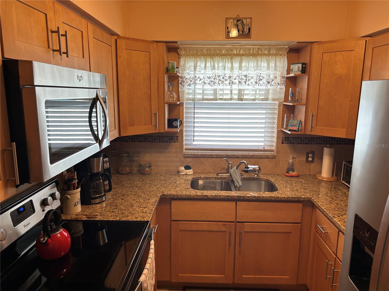 Image 14 of 36 For 3827 15th Avenue N