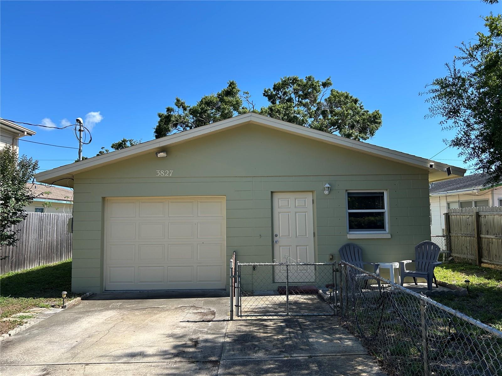 Image 30 of 36 For 3827 15th Avenue N