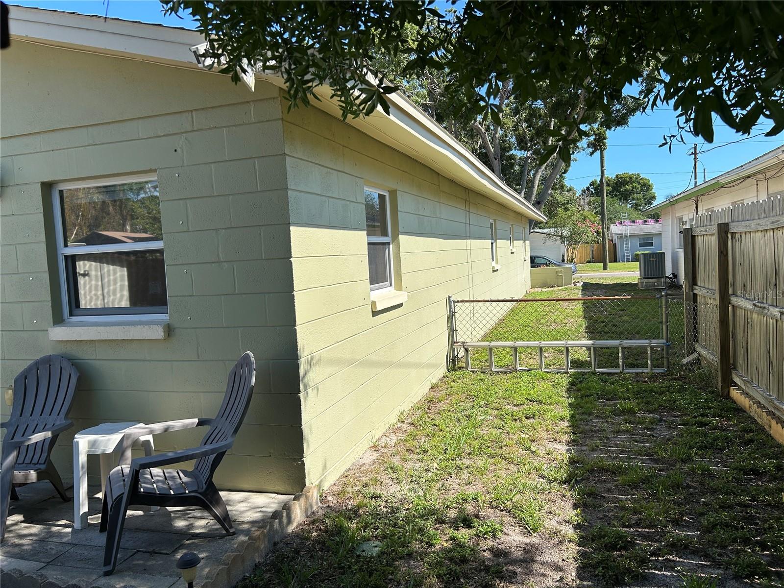Image 35 of 36 For 3827 15th Avenue N