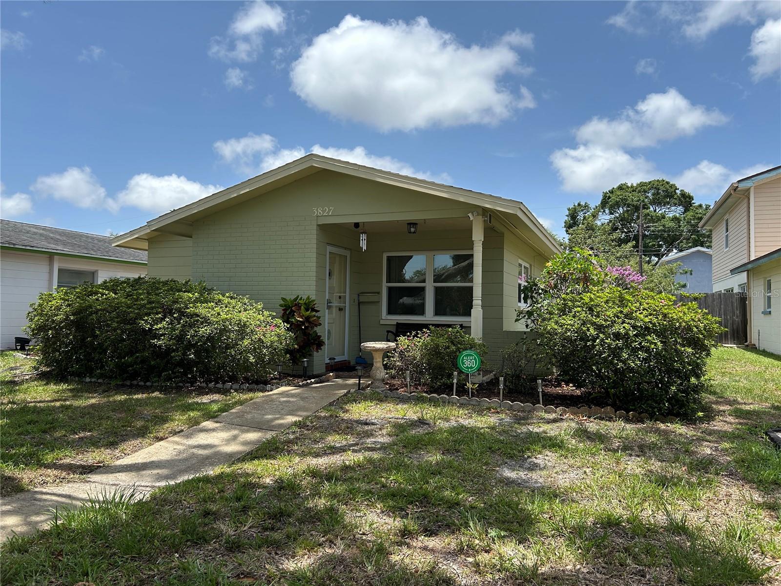 Image 40 of 41 For 3827 15th Avenue N