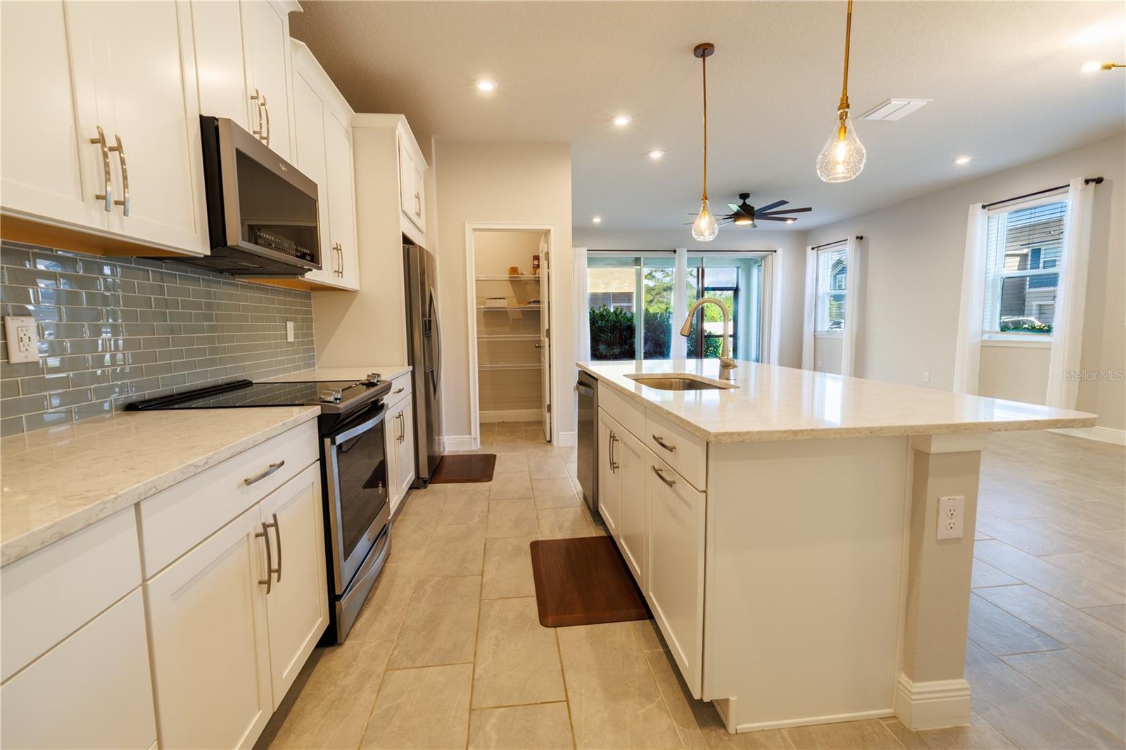 Image 6 of 30 For 6101 Grand Sonata Avenue