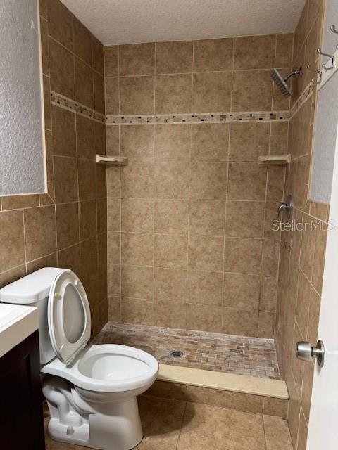 Listing photo id 15 for 7601 Deleon Court