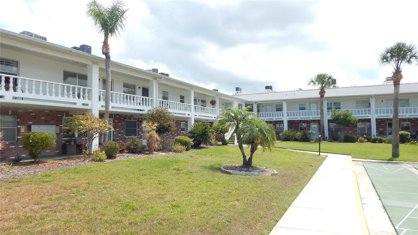 Image 11 of 41 For 4744 Azalea Drive 203b