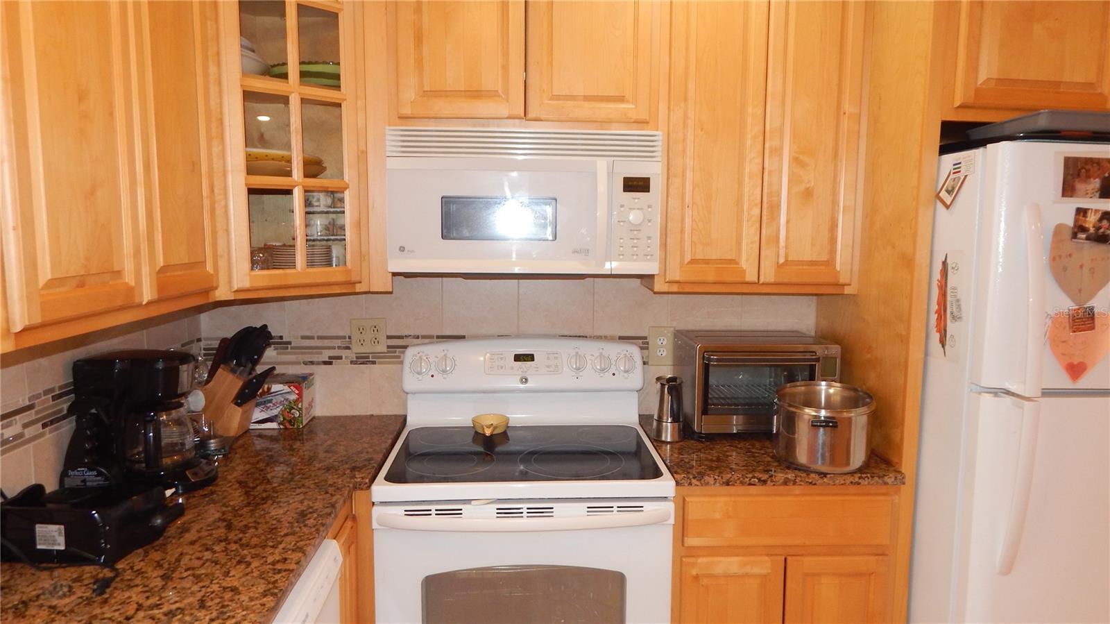 Image 27 of 41 For 4744 Azalea Drive 203b