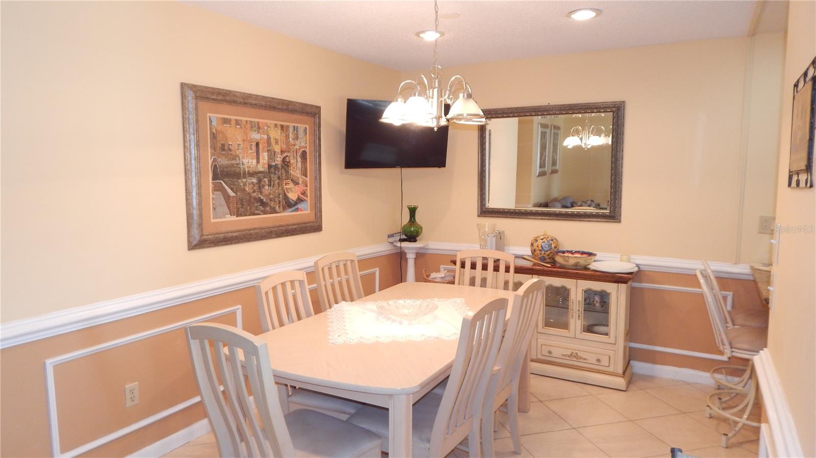 Image 29 of 41 For 4744 Azalea Drive 203b