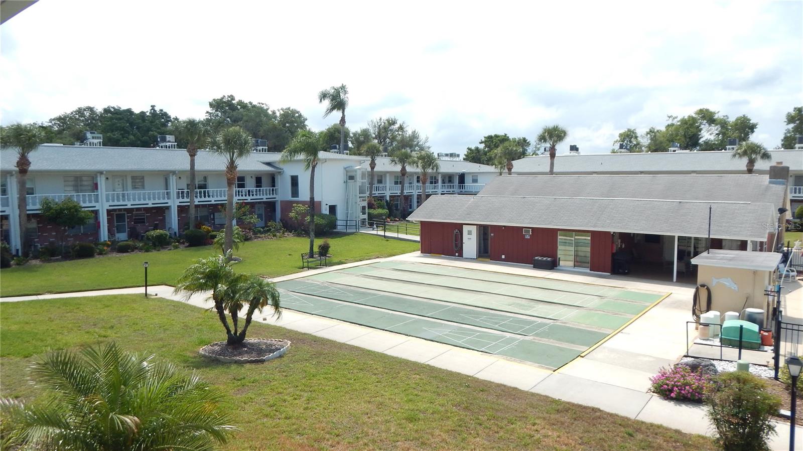 Image 4 of 41 For 4744 Azalea Drive 203b